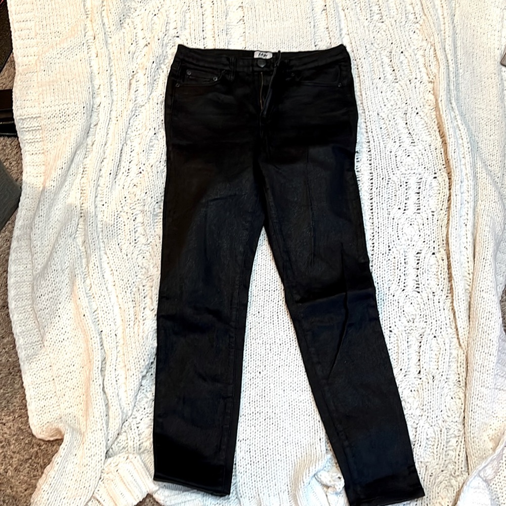 Black jeggings